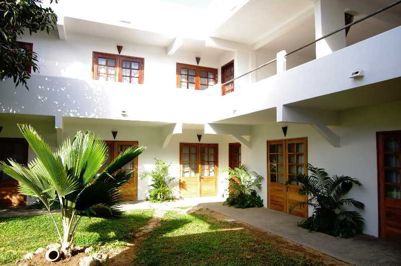 Hotel Kadiandoumagne Ziguinchor Exterior photo